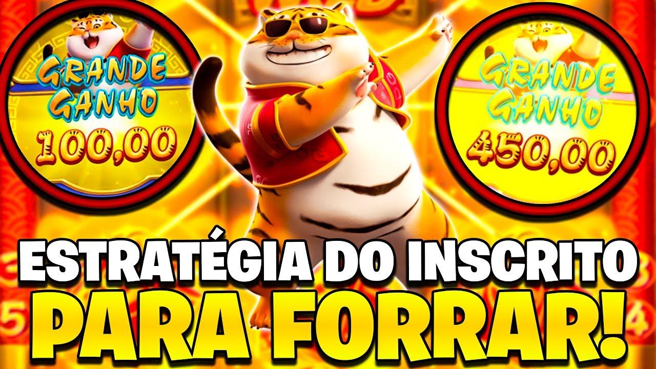 Pessoas jogando poker online para celular, ilustração vetorial. aplicativos  móveis de cassino. indústria de jogos de azar.